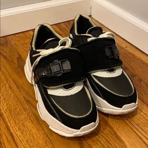 Jeffrey Campbell Sneaker